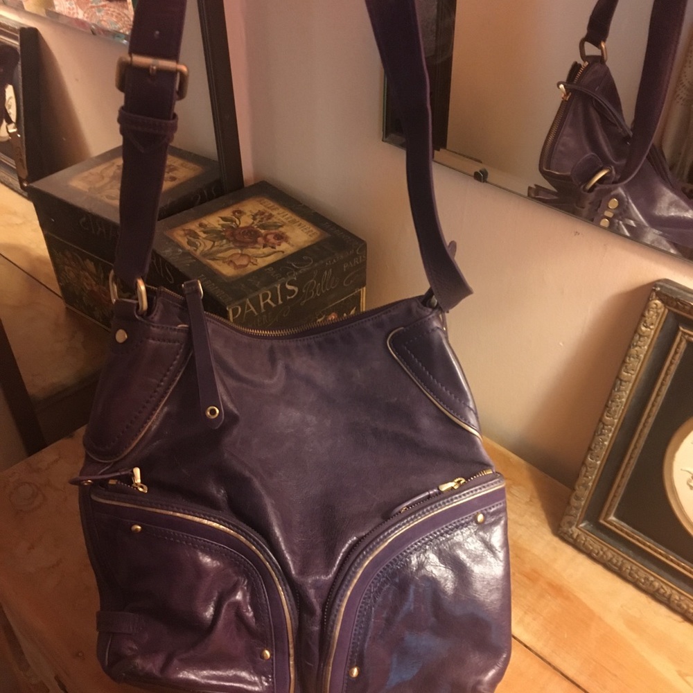 Pretty purple purse
